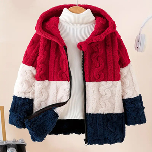 Veste de sport de plein air pour garçon avec logo à capuche Vente en gros Manteau au design simple Veste imperméable adaptée à l'enfant - Product Image 2