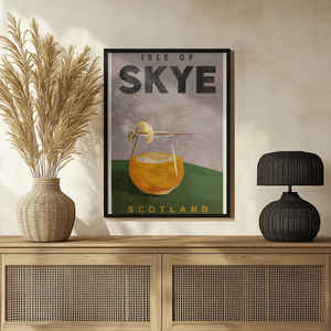 Póster de viaje de la isla de Skye, Escocia, elegante arte de pared en lienzo con diseño de cóctel escocés - Product Image 3