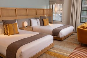Meubles d'hôtel directement de l'usine en Turquie, Istanbul : Ensemble de chambre d'hôtel sur mesure, lit, tête de lit, table de chevet et armoire - Product Image 6