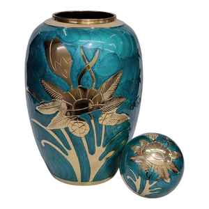 Urna artesanal para cenizas humanas | Recuerdo conmemorativo Premium | Caja de urna de latón para adultos Premium - Product Image 1