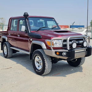 Toyota Land Cruiser Pick-Up 2022, Cuero ACC, R17, Hilux Turbo Diésel, Opciones Eléctricas, Caja de Cambios Automática/Manual, Tracción Delantera, Color Oscuro - Product Image 1