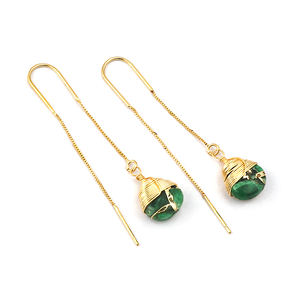 ต่างหูแฟชั่นวินเทจของผู้หญิงที่พันรอบประดับด้วยลวดตัดอัญมณีชุบทองแบบมีดีไซน์ - Product Image 1