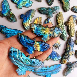 Aigle Labradorite fait à la main de haute qualité sculptant des pierres précieuses naturelles bleues avec sculpture en cristal unique Flash complet certifié GIA - Product Image 3