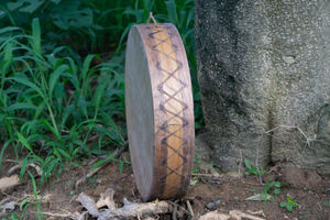 Tambor de meditación vegano de 21 pulgadas con patrón de llama, doblador chamánico ecológico para atención plena y curación - Product Image 5