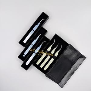 Cils courbés en acier inoxydable, anti-magnétiques, anti-statiques, à dents lisses et dentelées, avec motif découpé en diamant, demi-blancs/demi-bleus - Product Image 5