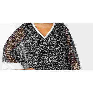 Camicia da donna Tommy Hilfiger nera con stampa floreale, scollo a V, maniche a campana, in chiffon di seta, stile casual, taglie dalla XS alla 2XL - Product Image 2