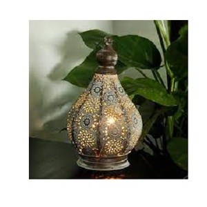 Lanternes marocaines de conception classique lanterne en métal brillante de vente élevée pour la décoration intérieure de maison d'hôtels restaurants - Product Image 1