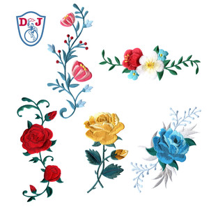 Broderie directe à chaud, usine de broderie personnalisée, écussons de broderie florale, emblème, badge, appliques pour uniforme - Product Image 1
