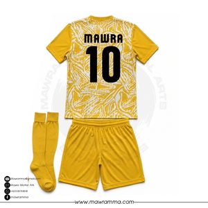 Option 1 : Uniformes de football personnalisés pour hommes, ensembles sportifs professionnels pour équipes, avec une concentration sur la performance professionnelle et la gestion de l'humidité. - Product Image 4