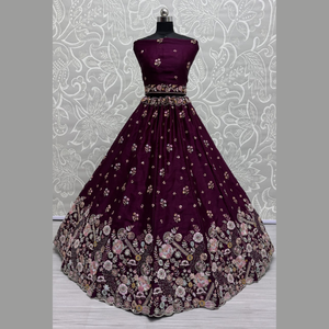 Impresionante lanzamiento nuevo diseñador diente de león bordado boda desgaste Lehenga colecciones fabricante por Royal Export en Surat - Product Image 4