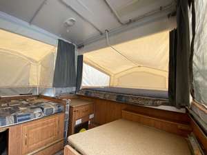 Camping-car d'occasion 2006 F-o-r-e-s-t R-i-v-e-r RV Rock-wood P-r-e-m-i-e-r 2516G prêt à la vente - Product Image 5