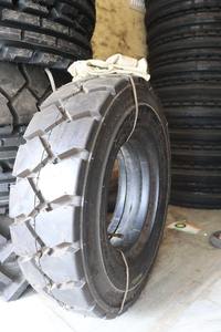 Chariot élévateur commercial de marque indienne 7.00-Pneus de tracteur agricole BKT de taille 12 disponibles maintenant à la vente - Product Image 6