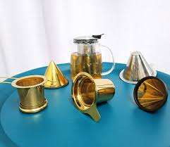 Passoire à thé en laiton durable de qualité supérieure et passoire en métal Produit de haute qualité pour la préparation du thé et des boissons - Product Image 3