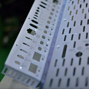 ชิ้นส่วนโลหะผลิตตามสั่งจากเวียดนามสำหรับใช้ในอุตสาหกรรมและเชิงพาณิชย์ ชิ้นส่วนโลหะแผ่นขึ้นรูป - Product Image 2