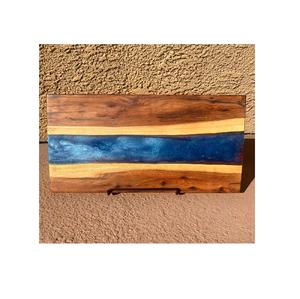 Planche à découper de cuisine en bois-résine jaune Bloc à découper élégant pour servir et préparer les aliments - Product Image 6