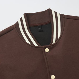 Chaquetas de Primavera para Hombre, de Cuero Teñido en Color Sólido, con Logotipo Personalizado Bordado, Venta al Por Mayor - Product Image 3