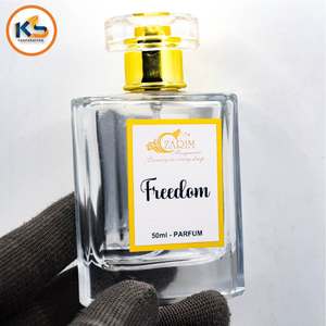 Autocollant métallisé mat écologique imperméable Impression UV Emballage haut de gamme |   Shampoo à l'huile essentielle personnalisé de luxe en relief 3D - Product Image 2