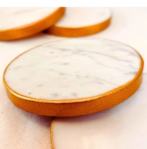 Venta caliente posavasos de latón de resina hechos a mano artículo caliente resina bebida mesa de café alfombrillas almohadillas diseño cubiertos para uso en interiores al aire libre - Product Image 3