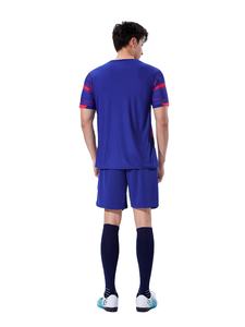 Camiseta de fútbol de manga larga de nuevo estilo de alta calidad con logotipo personalizado, Conjunto de camiseta de fútbol de invierno con diseño de pantalones cortos - Product Image 4