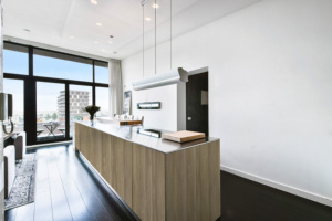 Nogal rayado ligero HPL con estilo de la barra del estilo de la barra para las decoraciones de la sala de estar - Product Image 2