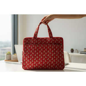 Maletín para portátil de algodón con estampado paisley rojo, hecho a mano, de 16 pulgadas, estilo clásico, suave, seguro y sostenible, de la marca Bohamin. - Product Image 4