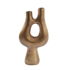 Jarrón de metal hecho a mano de nuevo aspecto con acabado sofisticado ideal para arreglos florales en entornos elegantes - Product Image 4