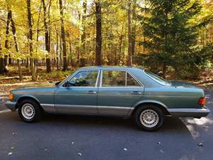 MERCEDES-BENZ 380SE USADO DE 1985, CON VOLANTE A LA IZQUIERDA/DERECHA - Product Image 2