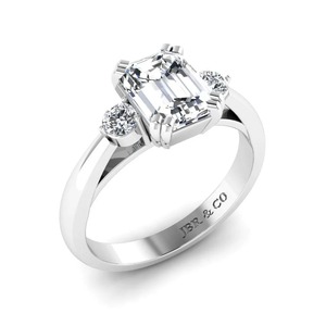 Élégant diamant taille émeraude plaqué or 925 argent trois pierres bague de fiançailles pour les femmes bijoux fins au meilleur prix - Product Image 4