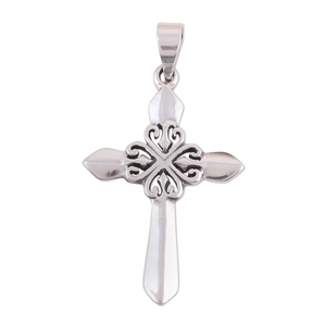 Colgante de cruz de plata esterlina con motivos de corazón Encantos de estilo romántico Regalos de joyería de hip hop Precio de fábrica Venta al por mayor Todos - Product Image 1