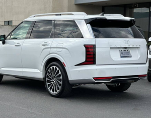 Nuevo Hyundai Palisade 2024 Blanco con Paquete Calligraphy, Híbrido FWD Turbo, Asientos de Cuero Usados, Navegación, Arranque Remoto, Neumáticos R15 - Product Image 5