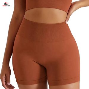 Pantalones cortos deportivos de talla grande de fabricación al por mayor, mallas de seda de cintura baja para mujer con logotipo personalizado y mallas elásticas de color sólido - Product Image 1