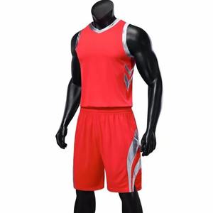 Uniforme de Baloncesto Personalizado para Hombre, Modelo Ar007 Rojo, Ropa Deportiva Personalizable de Calidad, Crafts and Co., Pakistán - Product Image 1