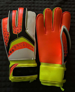 Guantes de portero ligeros hechos a medida de alta calidad con agarre de Palma antideslizante avanzado - Product Image 6