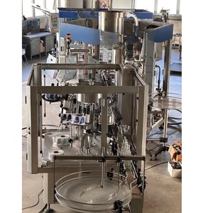 Machine d'étiquetage thermofusible automatique OPP BOPP à haut rendement pour la production de bouteilles de boissons disponible à un prix abordable - Product Image 2