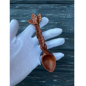 Cuchara de madera maciza de alta calidad para mezclar, revolver y servir, adecuada para la cocina del hogar y del restaurante - Product Image 3