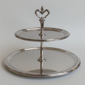 Présentoir à gâteau décoratif en métal aluminium doré avec finition martelée, conçu pour les desserts de mariage haut de gamme et les présentoirs de fête - Product Image 5
