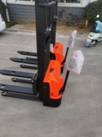 Gerbeur électrique chinois de 3.5 mètres capacité 1500kg/2000kg chariot élévateur électrique complet avec certification CE transpalette alimenté