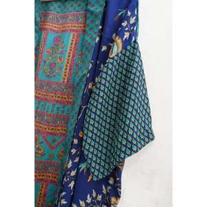 Robe kimono décontractée grande taille en soie à imprimé floral bohème, faite à la main, patchwork indien, respirante, longueur genou, pour l'automne - Product Image 3