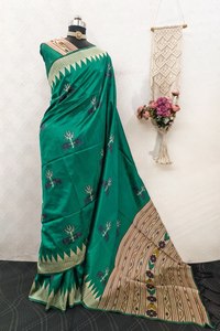 Sari en soie brute de qualité supérieure, tissé à la main, avec un travail de tissage Ikkat, au prix le plus bas, fournisseur de Surat, exportateur de mode féminine - Product Image 5