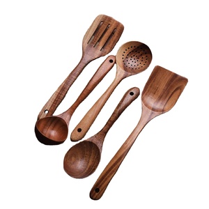 Juego de 5 Cucharas de Madera de Diseño Clásico, Teca Natural Ecológica, Mango Largo, Utensilios de Cocina, Superficie Lisa Antiadherente - Product Image 1
