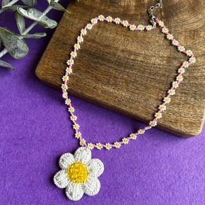Collar de cuentas hecho a mano, collar de flores de margaritas, joyería de cuentas coloridas, bonitos accesorios de estilo bohemio de verano para mujeres y niñas, regalo - Product Image 2