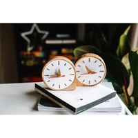 Horloge en bois de vente d'usine, horloge en bois moderne, petite horloge de bureau Organisation de bureau, cadeau pour le père