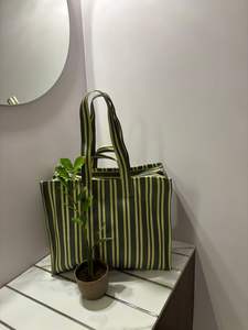 Grands sacs de courses réutilisables et durables en nylon recyclé écologique PP tissé avec fermeture éclair, impression offset, couleur et design personnalisés - Product Image 5