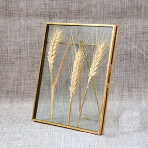 Cadre photo en métal de style élégant pour les salons formels, avec une finition durable, une construction de qualité supérieure, un design d'affichage mural premium - Product Image 5