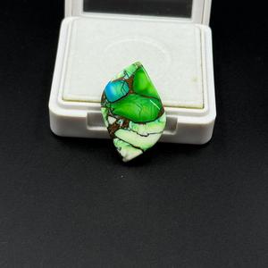 พลอยเทอร์ควอยซ์สีเหลืองธรรมชาติคุณภาพสูง 85ct ขนาด 30x20x5 มม. รูปทรงแฟนซีเรียบเนียน ปรับแต่งขนาดได้ พลอยทรงดาว - Product Image 2