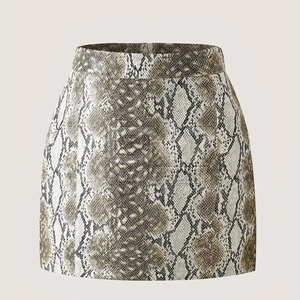 กระโปรงหนังสำหรับผู้หญิงกระโปรงหนังทำจากโรงงานจากปากีสถาน - Product Image 1