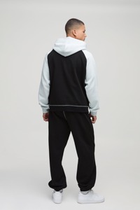 Streetwear d'automne avec logo personnalisé, survêtement deux pièces pour hommes, tricoté et respirant, ensemble de jogging tendance urbain décontracté avec fermeture éclair - Product Image 4