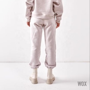 Servicio OEM personalizado de gran tamaño de algodón pesado para mujer básico nuevo Premium negro Jogger pantalón oferta al por mayor tendencia 2024 calidad - Product Image 1