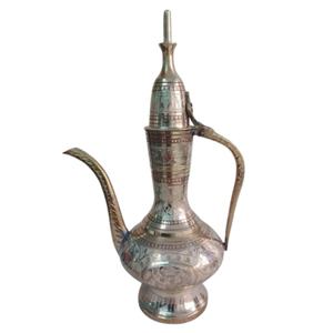 Aftaba de Latón de Alta Calidad con Grabado y Acabado Pulido para Agua Potable, Utensilio de Cocina Vintage de Latón - Product Image 1