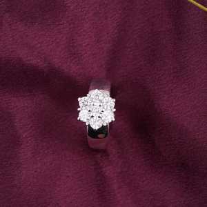 Flor de corte redondo 925 anillo de racimo de plata Original Moissanite diamante Floral anillo de racimo propuesta de boda regalo de joyería para amante - Product Image 2